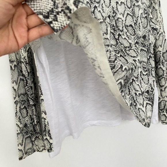 Franklin and Daysi Snake Print Layered Longsleeve Sweater - Picture 6 of 13